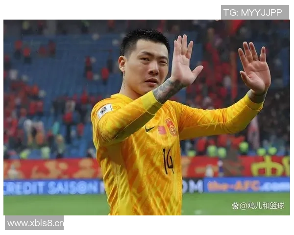 草皮质量堪忧王大雷呼吁大家共同维护主场草坪环境