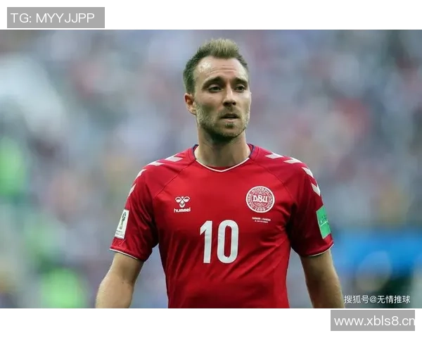 法国队成功晋级世预赛FIFA官方推特发布庆祝海报展示球队风采