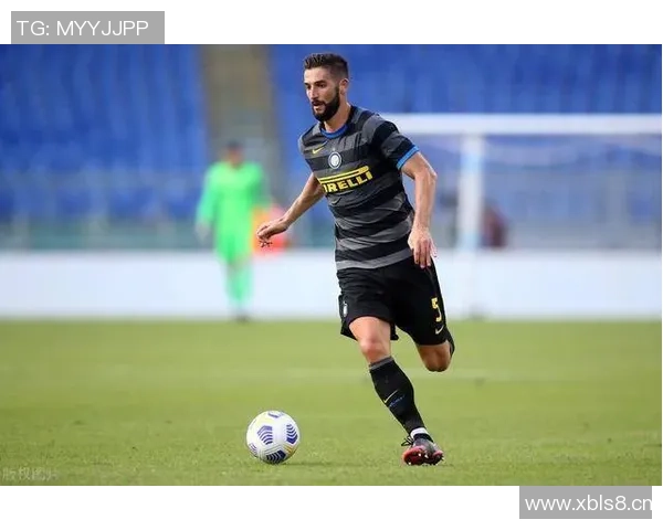 国米球探现场考察小罗比尼奥将与其经纪人进行深入洽谈